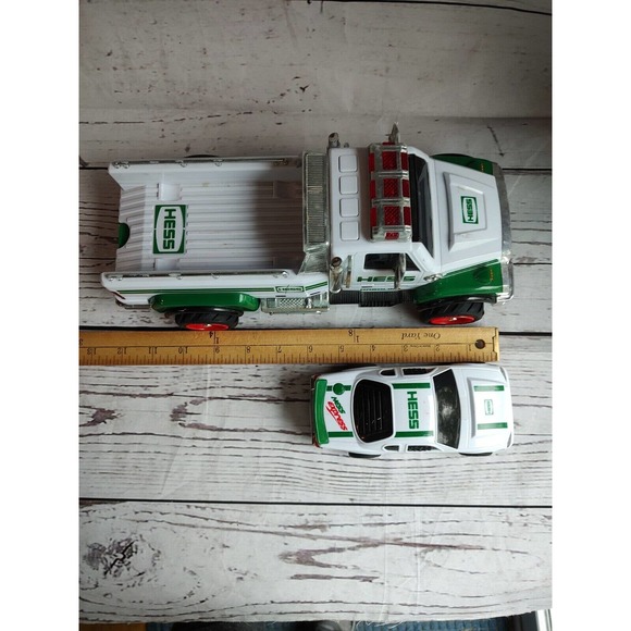 2011 Hess toy truck And Car Working Condition - Picture 11 of 11